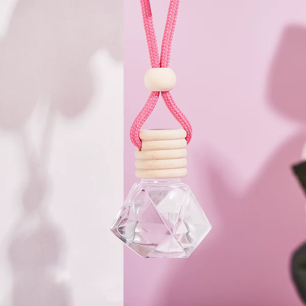 Pink Luxe™ Car Perfume Diffuser – Long-Lasting Freshness & Style for Every Drive