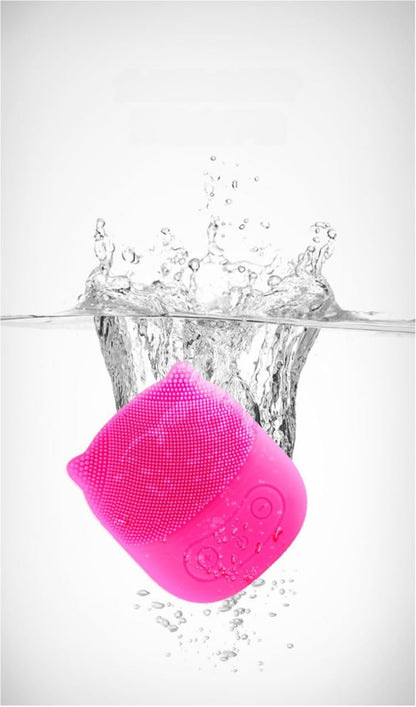 Facial Cleansing Tool Made with Ultra Hygienic Soft Silicone,Portable Silicone Waterproof Rechargeable Face Wash Brush, 4 Cleansing Modes, Electric Deep Cleaning for Men & Women (Red)